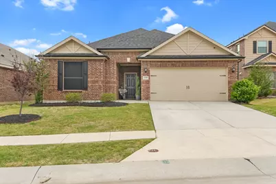 909 First Street, Sanger, TX 76266 - Photo 1