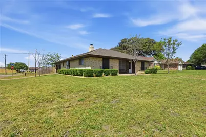 1910 Green Meadow Court, Arlington, TX 76013 - Photo 1