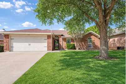 3713 Periwinkle Drive, Fort Worth, TX 76137 - Photo 1