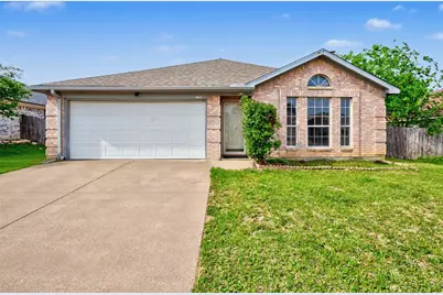 945 Tennessee Trail, Arlington, TX 76017 - Photo 1