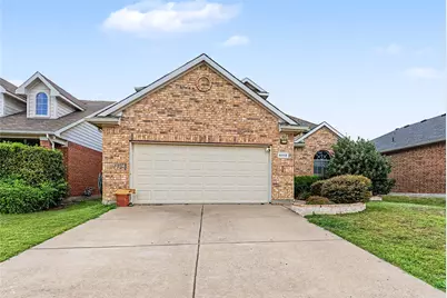 6113 Farrah Drive, Fort Worth, TX 76131 - Photo 1
