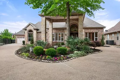 6304 Estates Lane, Fort Worth, TX 76137 - Photo 1