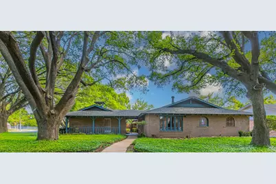 5400 Lake Jackson Drive, Waco, TX 76710 - Photo 1