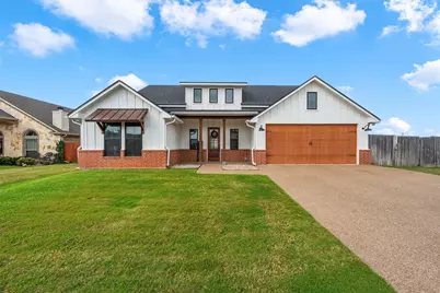 394 Cavitt Court, Robinson, TX 76706 - Photo 1