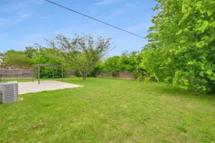 445 Parkridge Blvd, Burleson, TX 76028 - Photo 33
