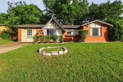 6207 Ivy Hill Road, Fort Worth, TX 76135 - Photo 1