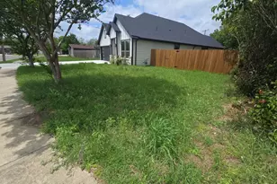 1609 Sharon St, Arlington, TX 76010 - Photo 3