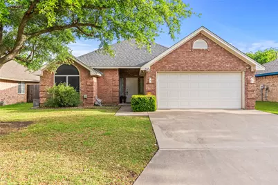 2021 Brooke Drive, Sanger, TX 76266 - Photo 1