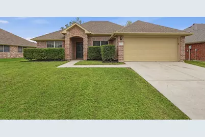2910 Chisholm Trail, Corinth, TX 76210 - Photo 1