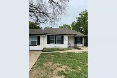 1607 SE 18th Street, Mineral Wells, TX 76067 - Photo 1