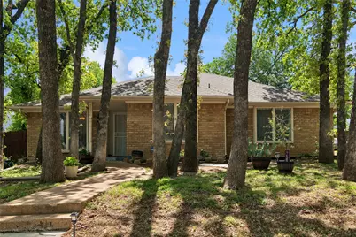 2024 Crooked Creek Lane, Arlington, TX 76006 - Photo 1