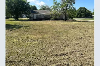 210 Monroe Avenue, Newcastle, TX 76372 - Photo 1