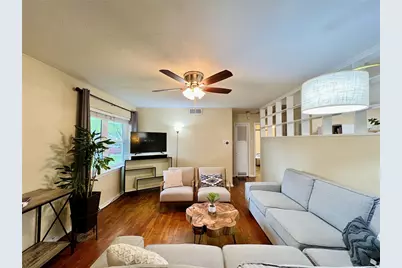 310 W 15th Street, Irving, TX 75060 - Photo 5