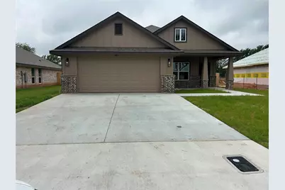 411 Conway Street, Lacy Lakeview, TX 76705 - Photo 1