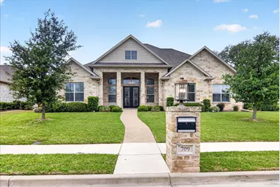709 Gullmont Drive, Waco, TX 76712 - Photo 1