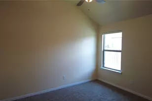 300 Dorset Ct, Roanoke, TX 76262 - Photo 11