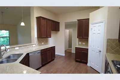 300 Dorset Court, Roanoke, TX 76262 - Photo 3