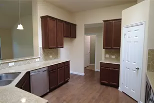 300 Dorset Ct, Roanoke, TX 76262 - Photo 3