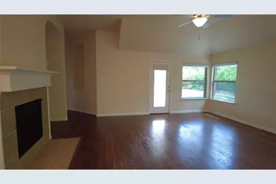 300 Dorset Court, Roanoke, TX 76262 - Photo 5