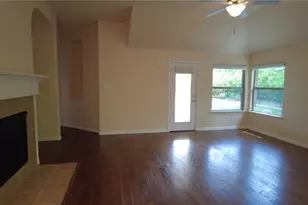 300 Dorset Ct, Roanoke, TX 76262 - Photo 5