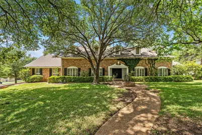 8941 Raven Drive, Woodway, TX 76712 - Photo 1