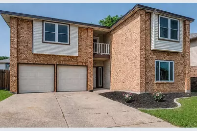 829 Foxridge Drive, Arlington, TX 76017 - Photo 1