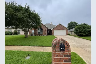 204 Carlsbad Drive, Mansfield, TX 76063 - Photo 1