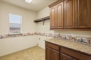 6831 Brooke Blvd, Midlothian, TX 76065 - Photo 19