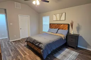 203 NW 32nd St, Mineral Wells, TX 76067 - Photo 23
