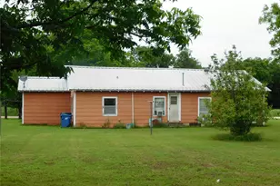 705 Mulberry Ave, Hubbard, TX 76648 - Photo 3