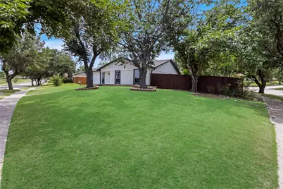 2006 Southern Oaks, Carrollton, TX 75007 - Photo 1