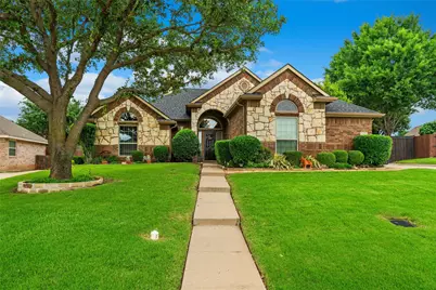 105 Daisey Lane, Justin, TX 76247 - Photo 1