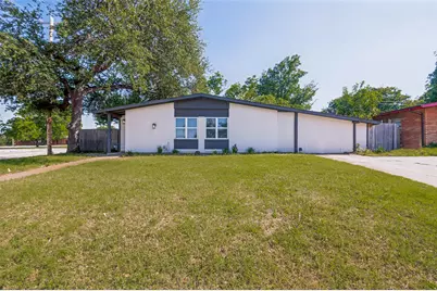 2122 Marilyn Lane, Arlington, TX 76010 - Photo 1
