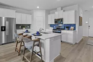 7085 Bison Creek Ln, Garland, TX 75043 - Photo 3