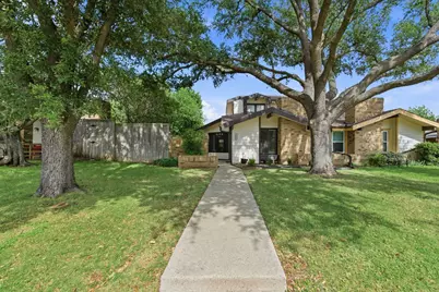 633 Hunters Glen Street, Lewisville, TX 75067 - Photo 1
