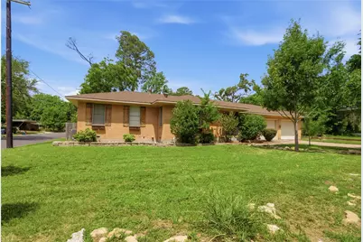 2703 Robinwood Lane, Denton, TX 76209 - Photo 1