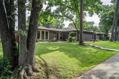 111 N Clearwater Drive, Highland Village, TX 75077 - Photo 1