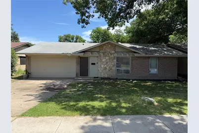 115 Price Drive, Lewisville, TX 75067 - Photo 1
