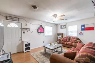 505 Fairmont St, Clyde, TX 79510 - Photo 5