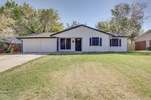 5709 Walraven Cir, Fort Worth, TX 76133 - Photo 1