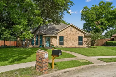 1907 Lansdown Court, Carrollton, TX 75010 - Photo 1