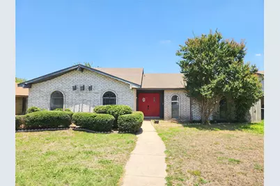 5244 Pruitt Drive, The Colony, TX 75056 - Photo 1