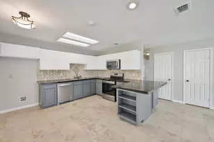 1521 Stratford Dr, Mansfield, TX 76063 - Photo 3