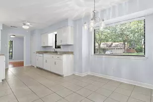 1800 Holm Oak St, Arlington, TX 76012 - Photo 17