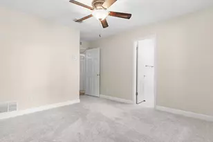 1800 Holm Oak St, Arlington, TX 76012 - Photo 23