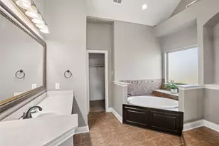 1818 Fair Oaks Ln, Royse City, TX 75189 - Photo 17