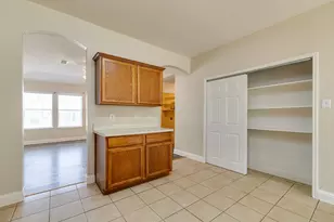 4033 Carver Ct, Irving, TX 75061 - Photo 9