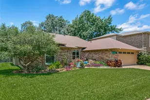 3709 Fieldcrest Ln, Bedford, TX 76021 - Photo 3