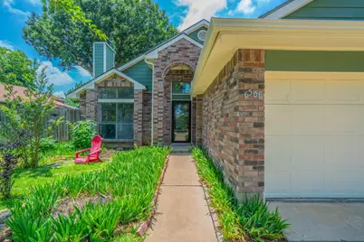 6506 Topaz Drive, Arlington, TX 76001 - Photo 1