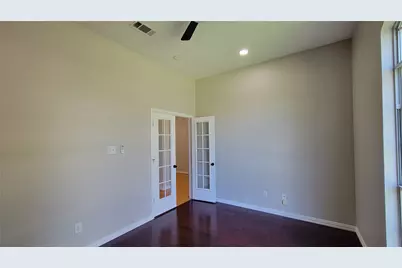 9726 Windy Hollow Drive, Irving, TX 75063 - Photo 9